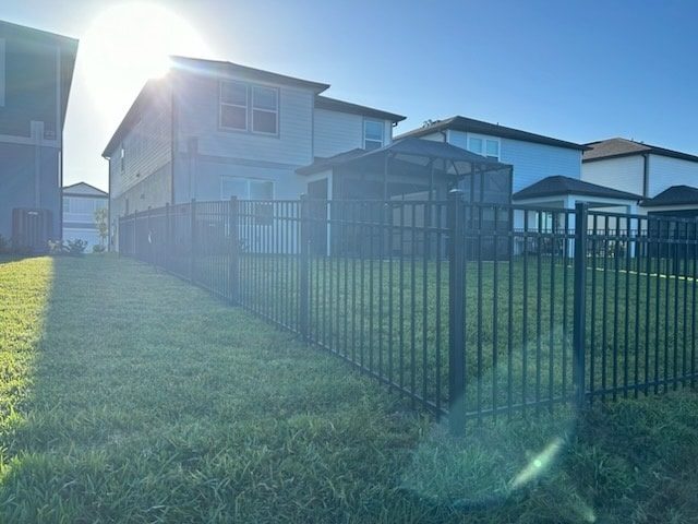 4' H Black Aluminum 3-Rail - Photo 1