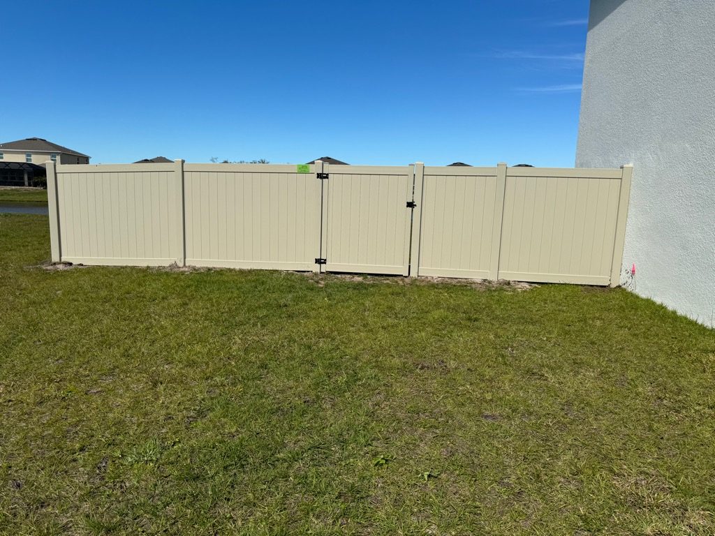 6' H Tan PVC Privacy - Photo 1