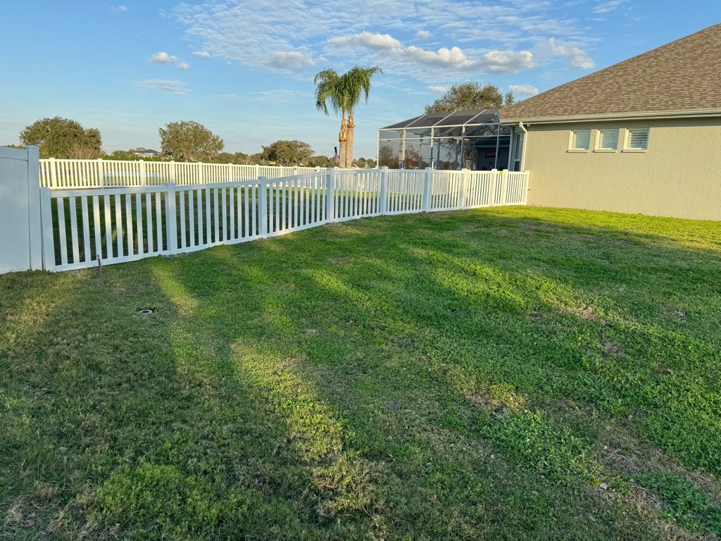 4' H White PVC Picket3" Pickets - Photo 1