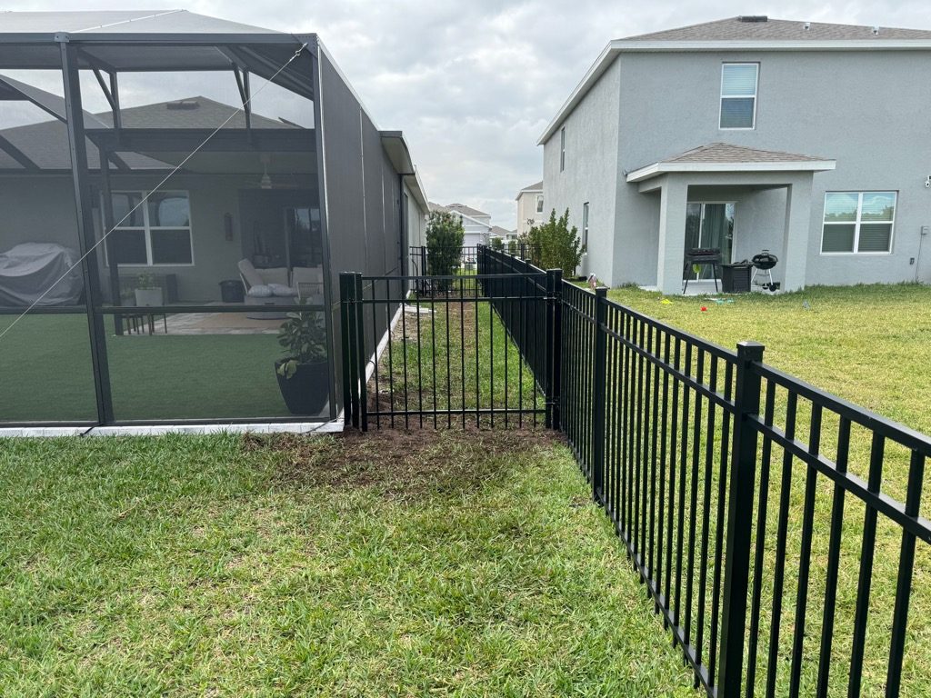 4' H Black Aluminum 3-Rail - Photo 1