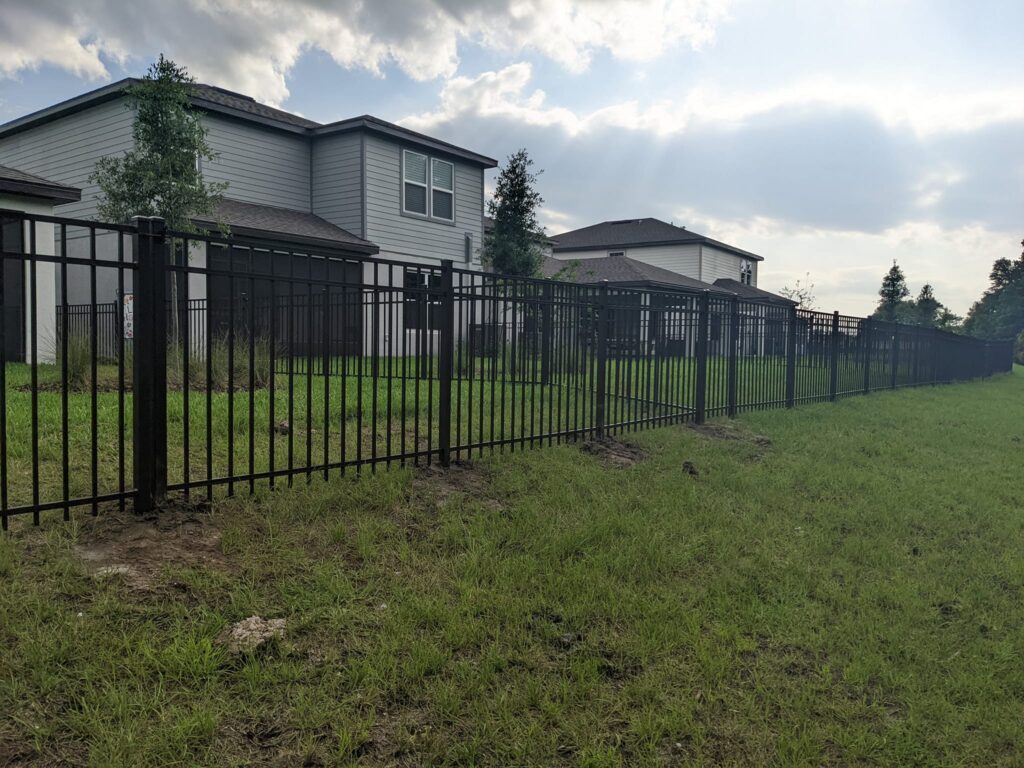 4' H Bronze Aluminum 3-Rail - Photo 1