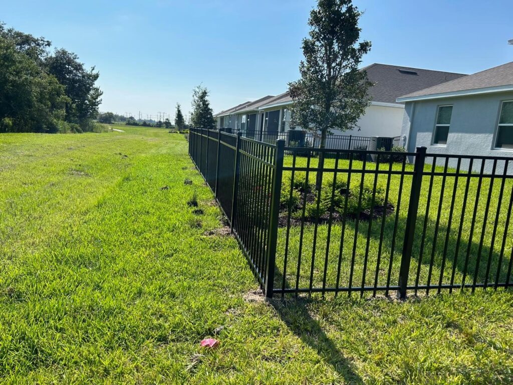 4' H Black Aluminum 3-Rail - Photo 1