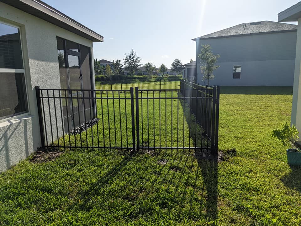 4' H Black Aluminum 3-Rail - Photo 1