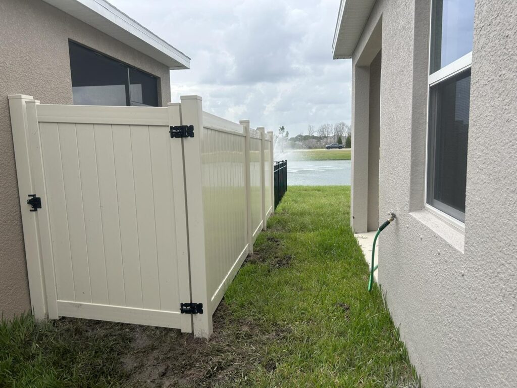 6' H Tan PVC Privacy & 4' H Black Aluminum 3-Rail - Photo 1