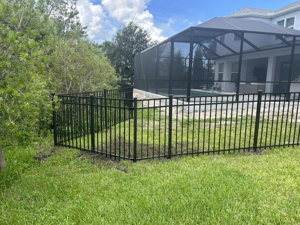 4' H Black Aluminum 3-Rail - Photo 1