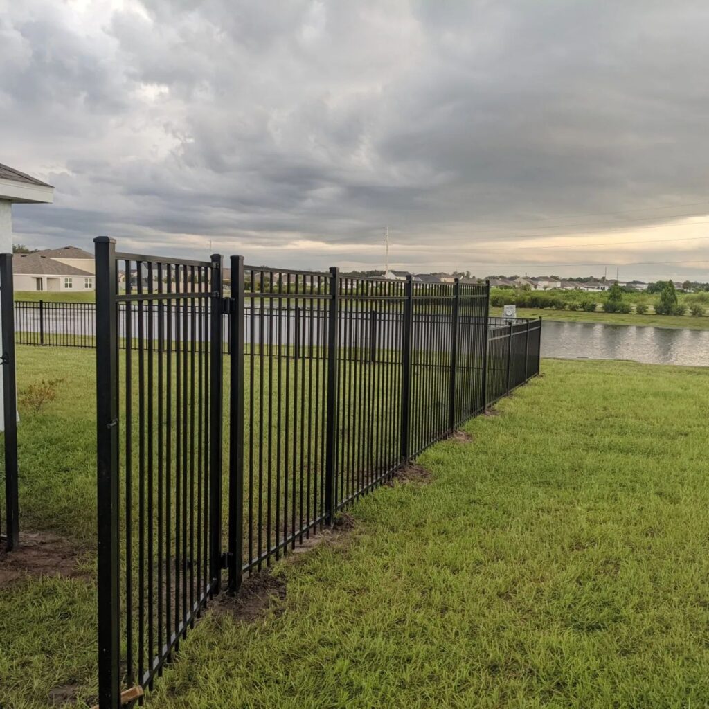 6' H & 4' H Black Aluminum 3-Rail - Photo 1