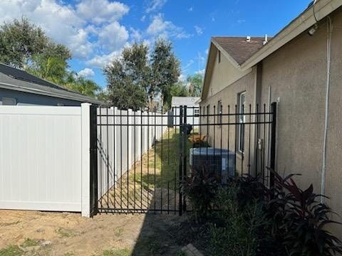 6' H Black Aluminum 3-Rail Spear Top - Photo 1