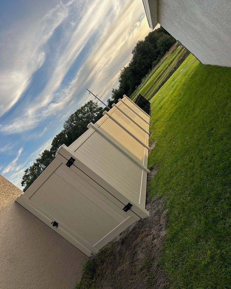 6' H Tan PVC Privacy & 4' H Black Aluminum 3-Rail - Photo 1