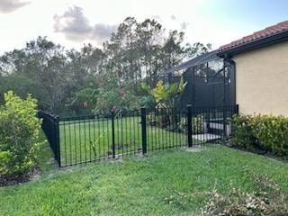 4' H Black Aluminum 3-Rail - Photo 1