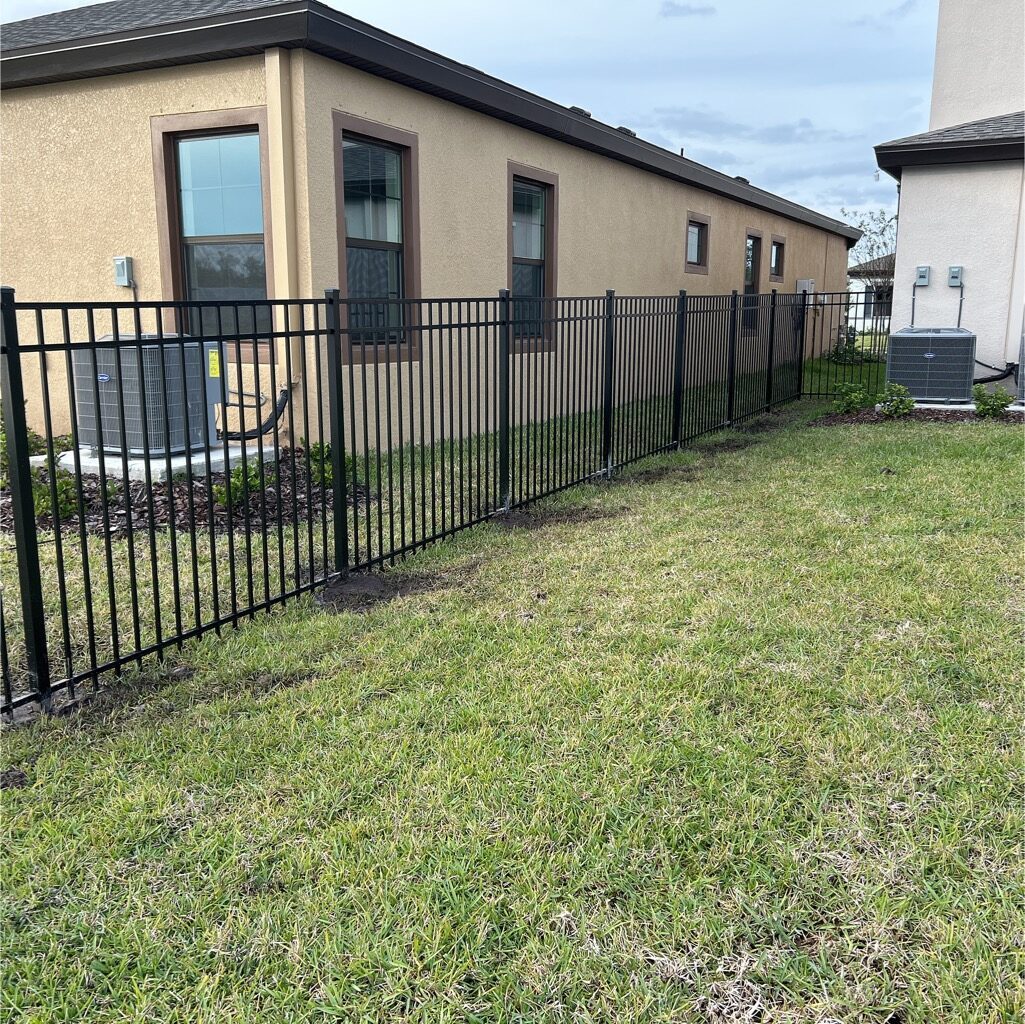 5' H Black Aluminum 3-Rail - Photo 1