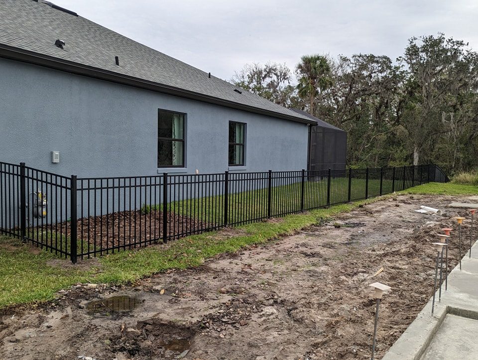 4' H Black Aluminum 3-Rail - Photo 1