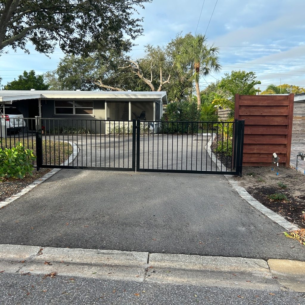 4' & 6' 2-Rail + Board on Board - Photo 1