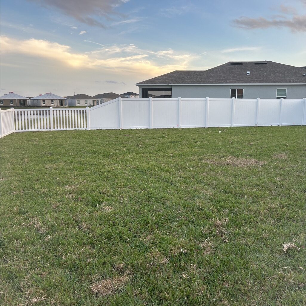 6' H White PVC Privacy & 4' H White PVC Picket - Photo 1